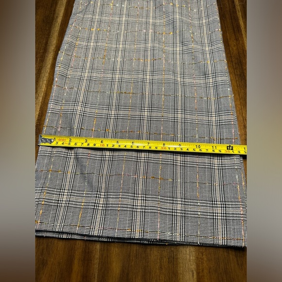 Anthropologie Roma Chenille Plaid Crop Trouser size 8 Petite - Picture 6 of 7